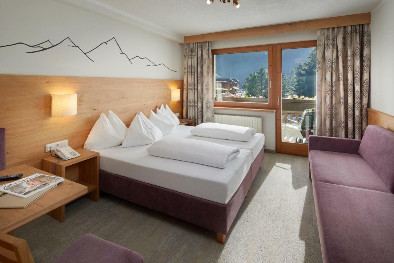 Hotel Alpenhof Kristall Mayrhofen Exterior foto